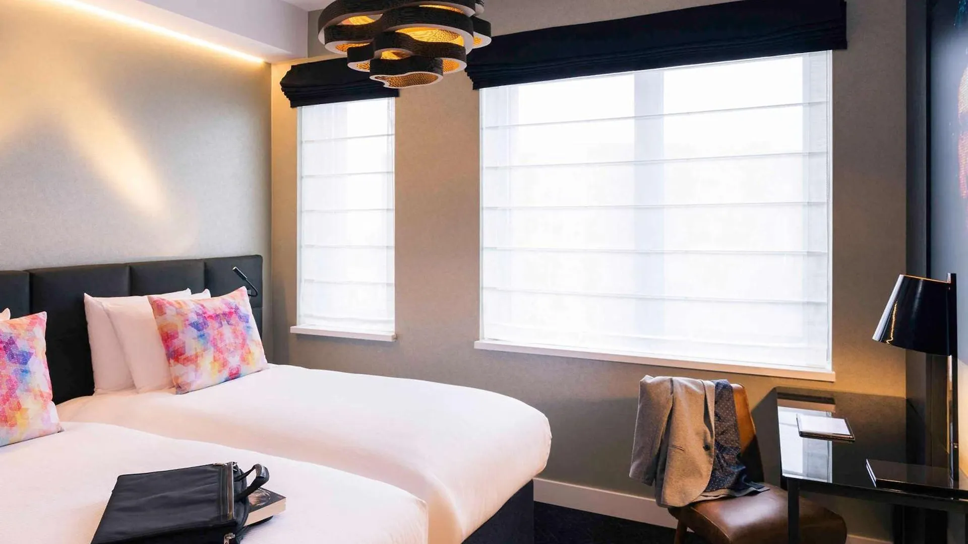 Mercure Amsterdam Sloterdijk Station Hotel